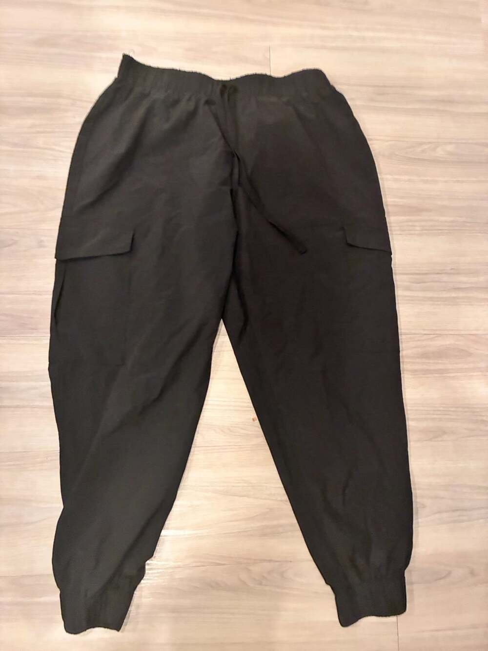 Soho Apparel Ltd Cargo Jogger Pants Size L Black